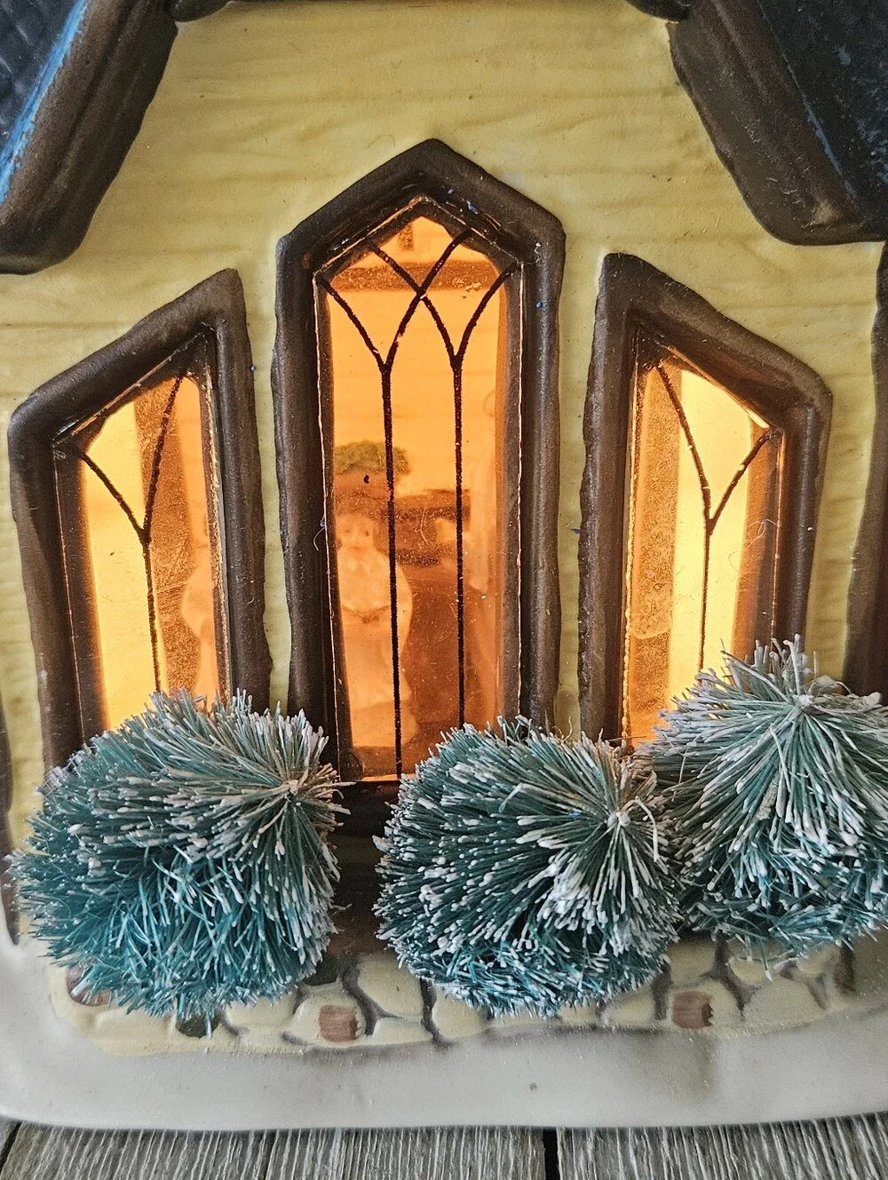 Vintage 1990s Ceramic Christmas Village 11